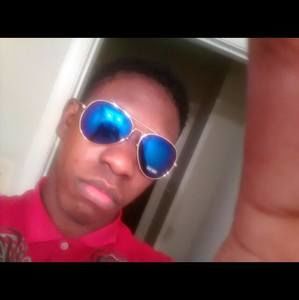 Meet your Posher, Malik